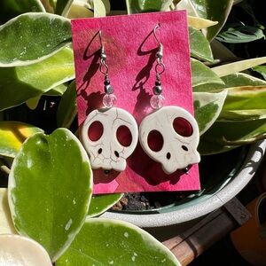 Skull Dangle Earrings